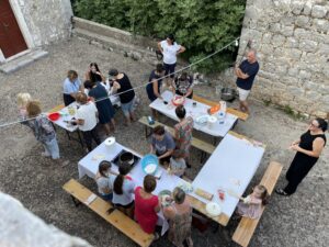 Pročitajte više o članku Održana radionica izrade mljetskih makarula